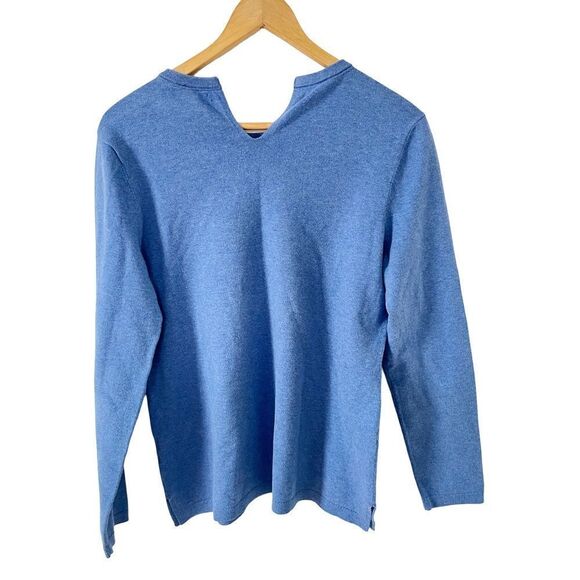 Tommy Hilfiger Light Blue Crewneck Long Sleeve Sweater - Picture 2 of 9